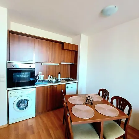 アパート Vihren Palace Residence, Close To Gondola Lift,211 バンスコ